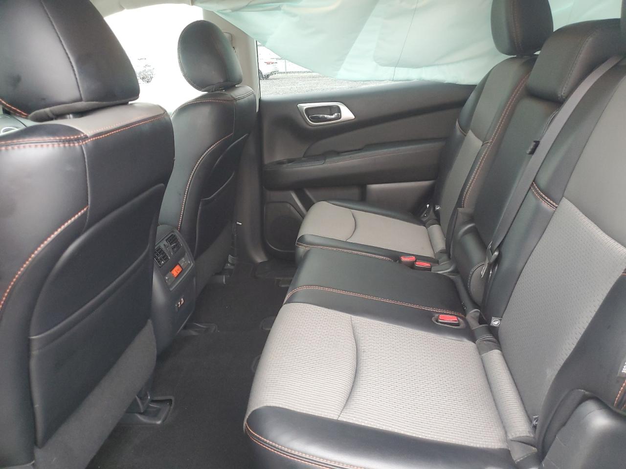 2019 Nissan Pathfinder S VIN: 5N1DR2MN4KC654960 Lot: 70101605