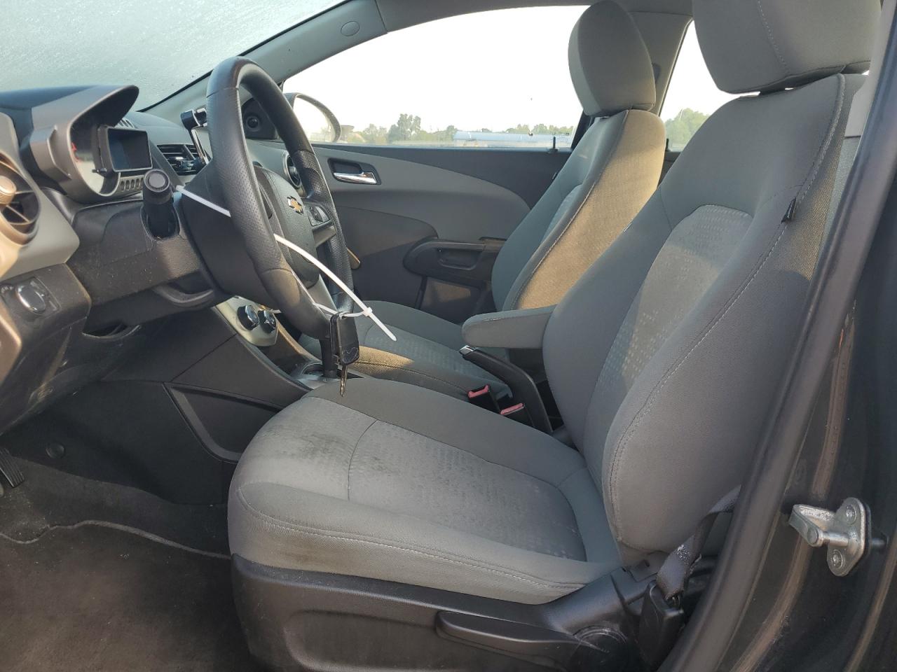 2014 Chevrolet Sonic Ls VIN: 1G1JA5SG1E4154590 Lot: 67199795