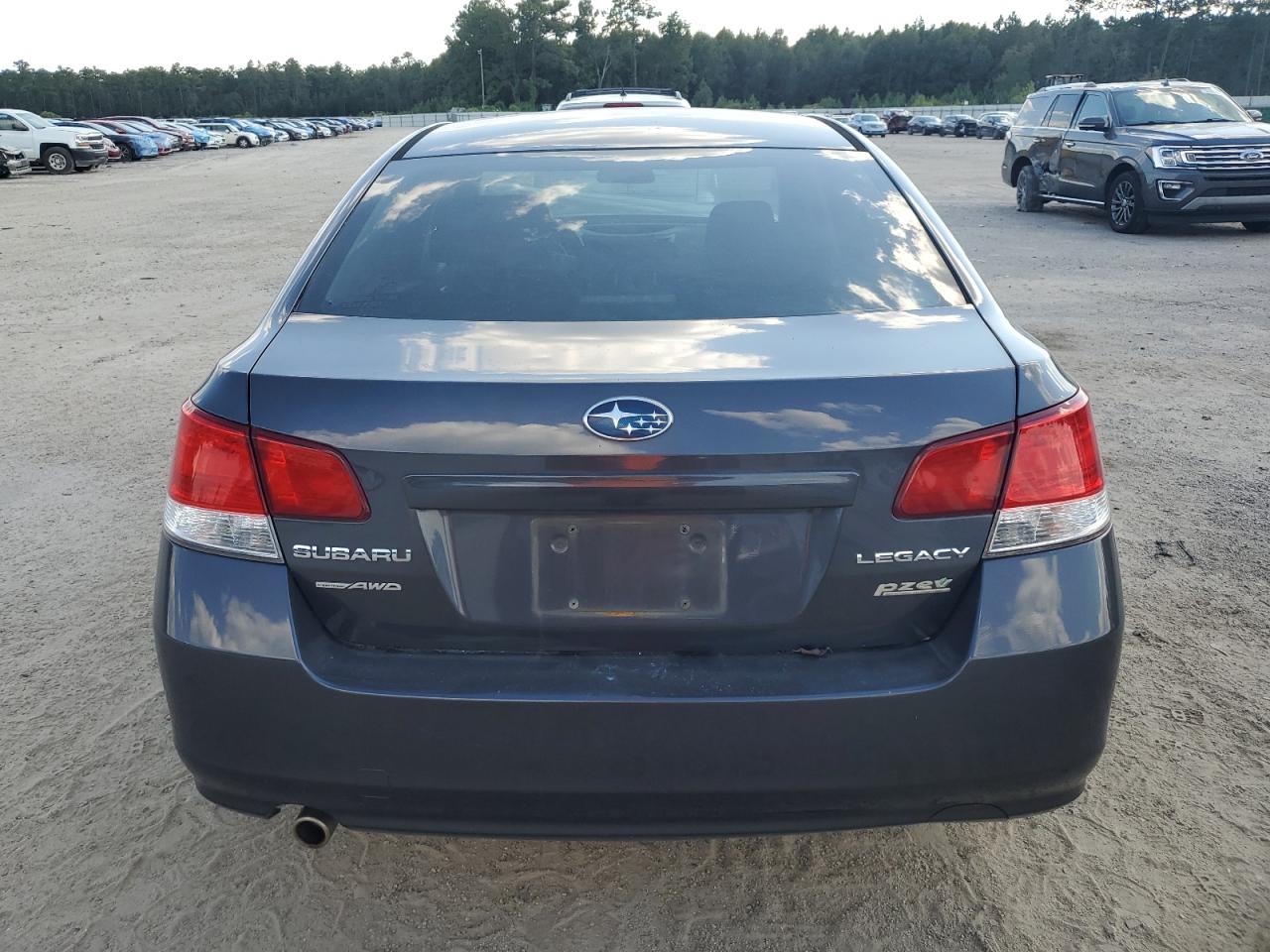 2011 Subaru Legacy 2.5I Premium VIN: 4S3BMBC68B3255313 Lot: 70442885