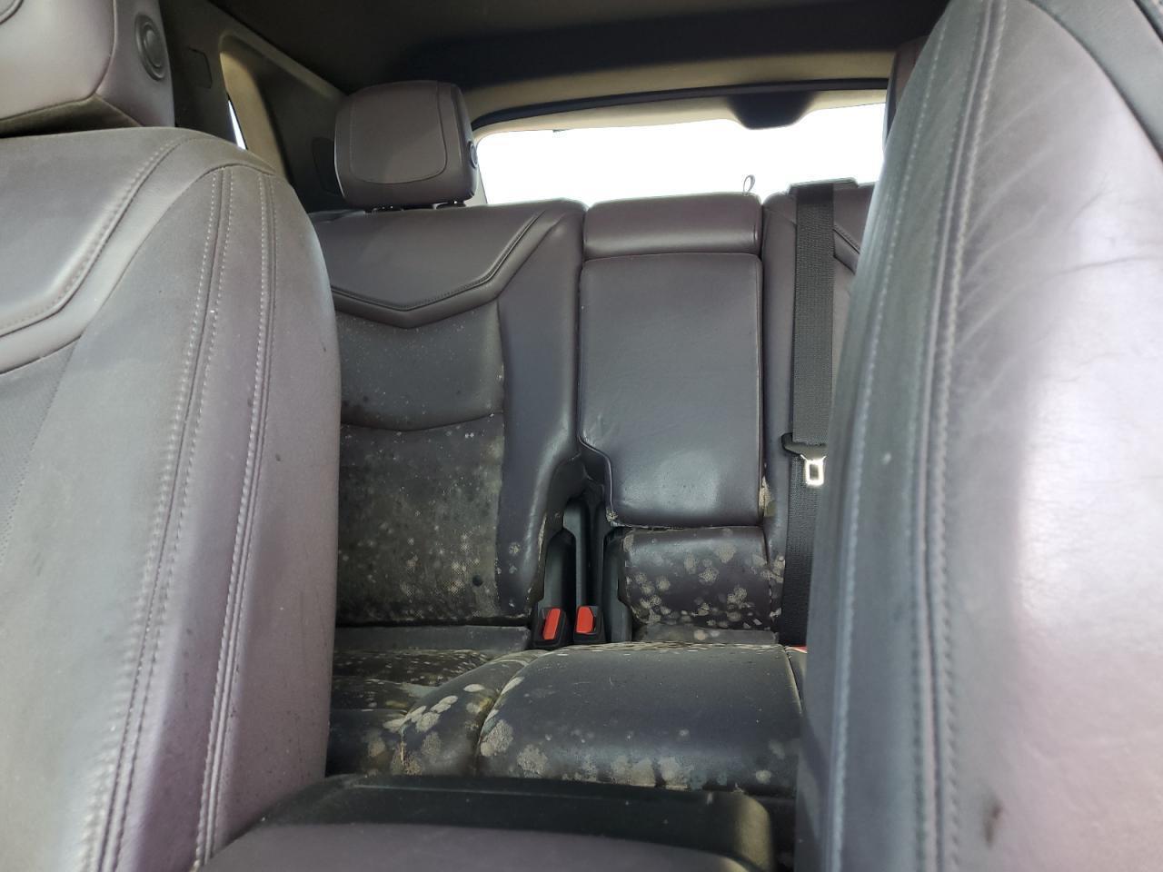 2017 Cadillac Xt5 Premium Luxury VIN: 1GYKNCRS8HZ112031 Lot: 68004055