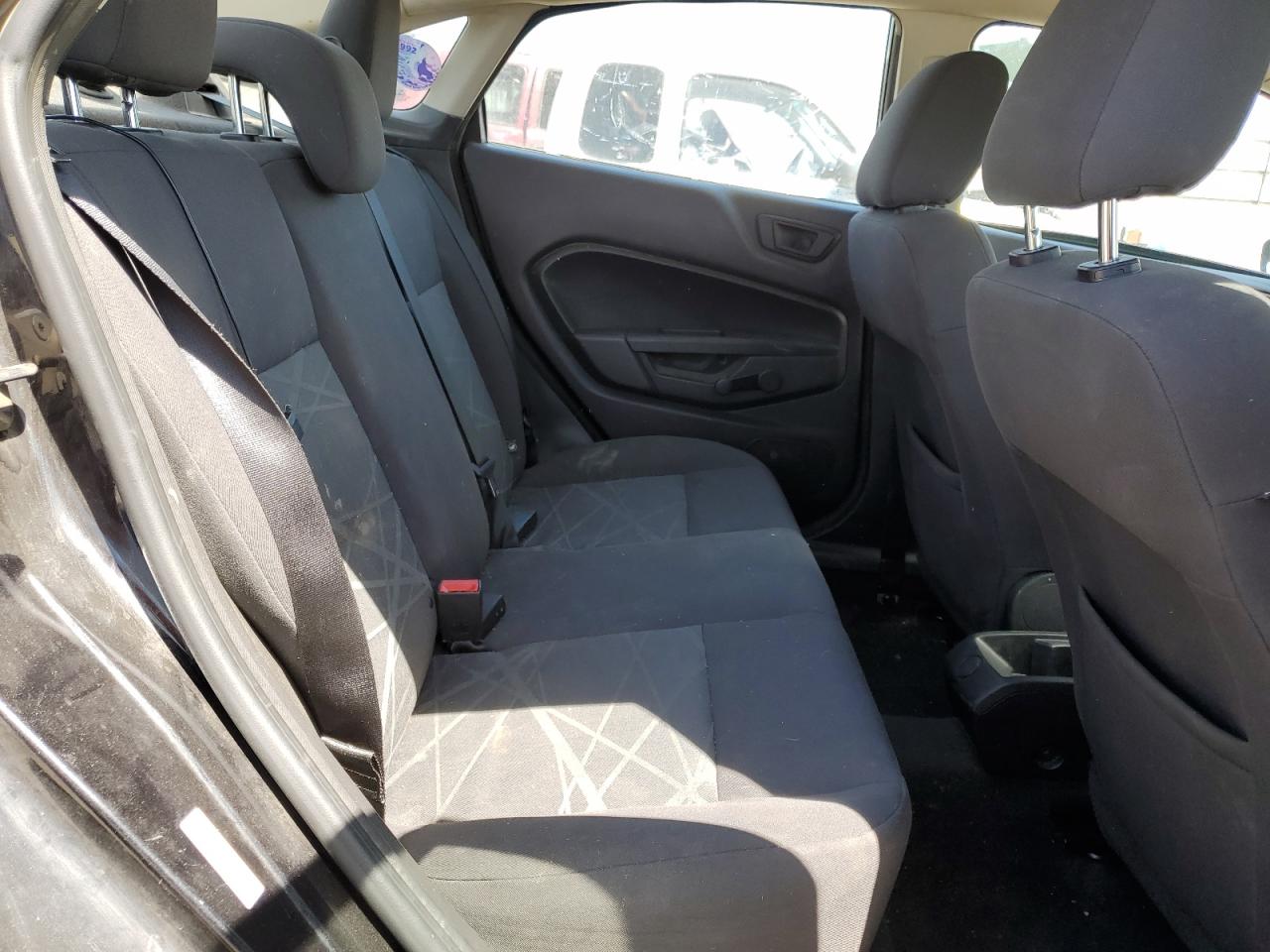 2015 Ford Fiesta S VIN: 3FADP4AJ0FM127127 Lot: 69034765