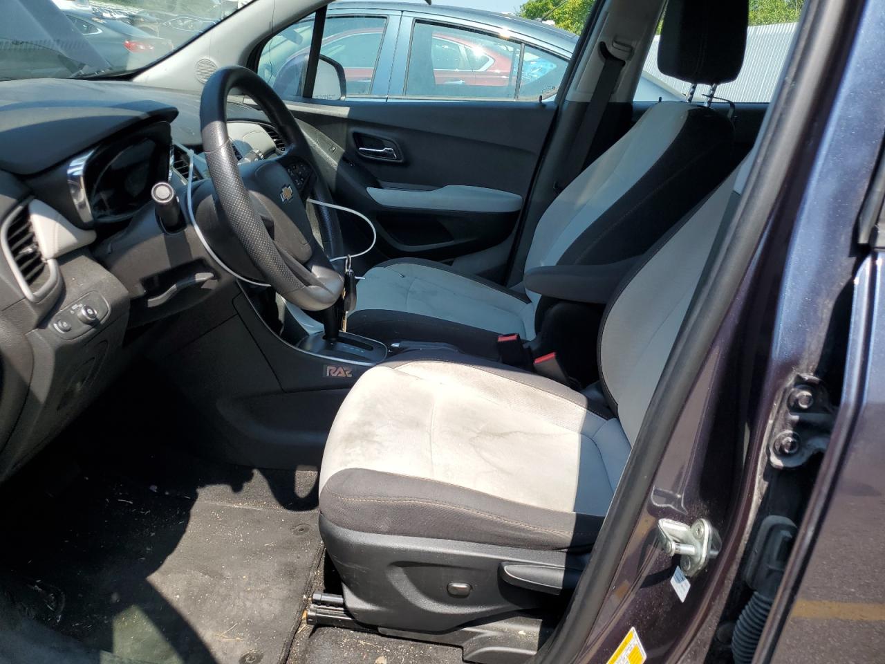 2019 Chevrolet Trax Ls VIN: 3GNCJKSB5KL115663 Lot: 67914755