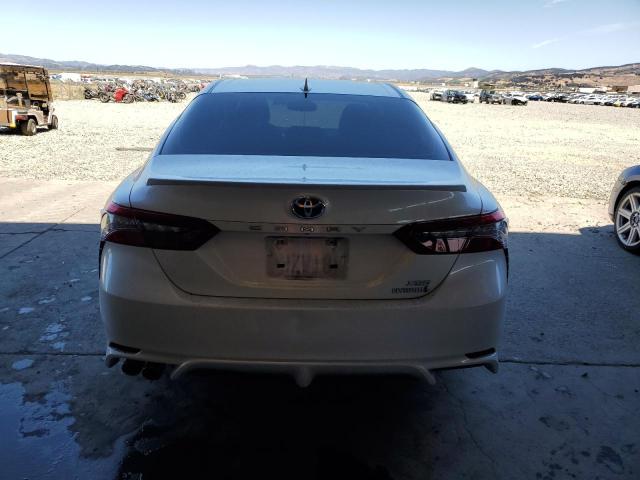  TOYOTA CAMRY 2024 Белы
