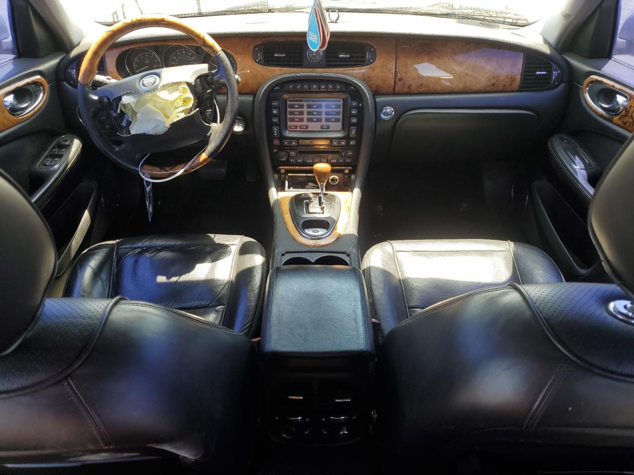 2008 Jaguar Xj8 L VIN: SAJWA79B08SH25316 Lot: 68060665