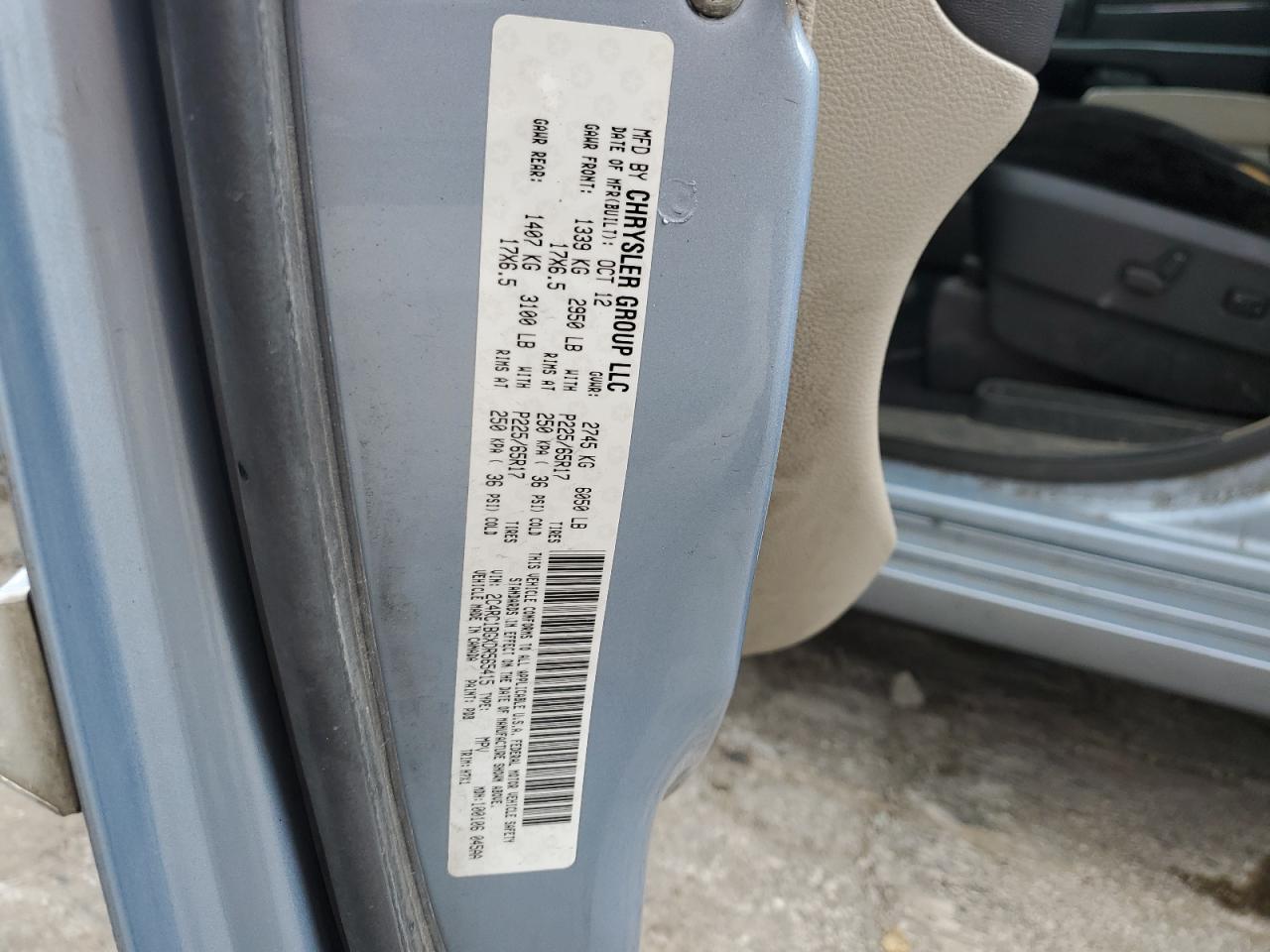 2013 Chrysler Town & Country Touring VIN: 2C4RC1BGXDR565415 Lot: 70459945