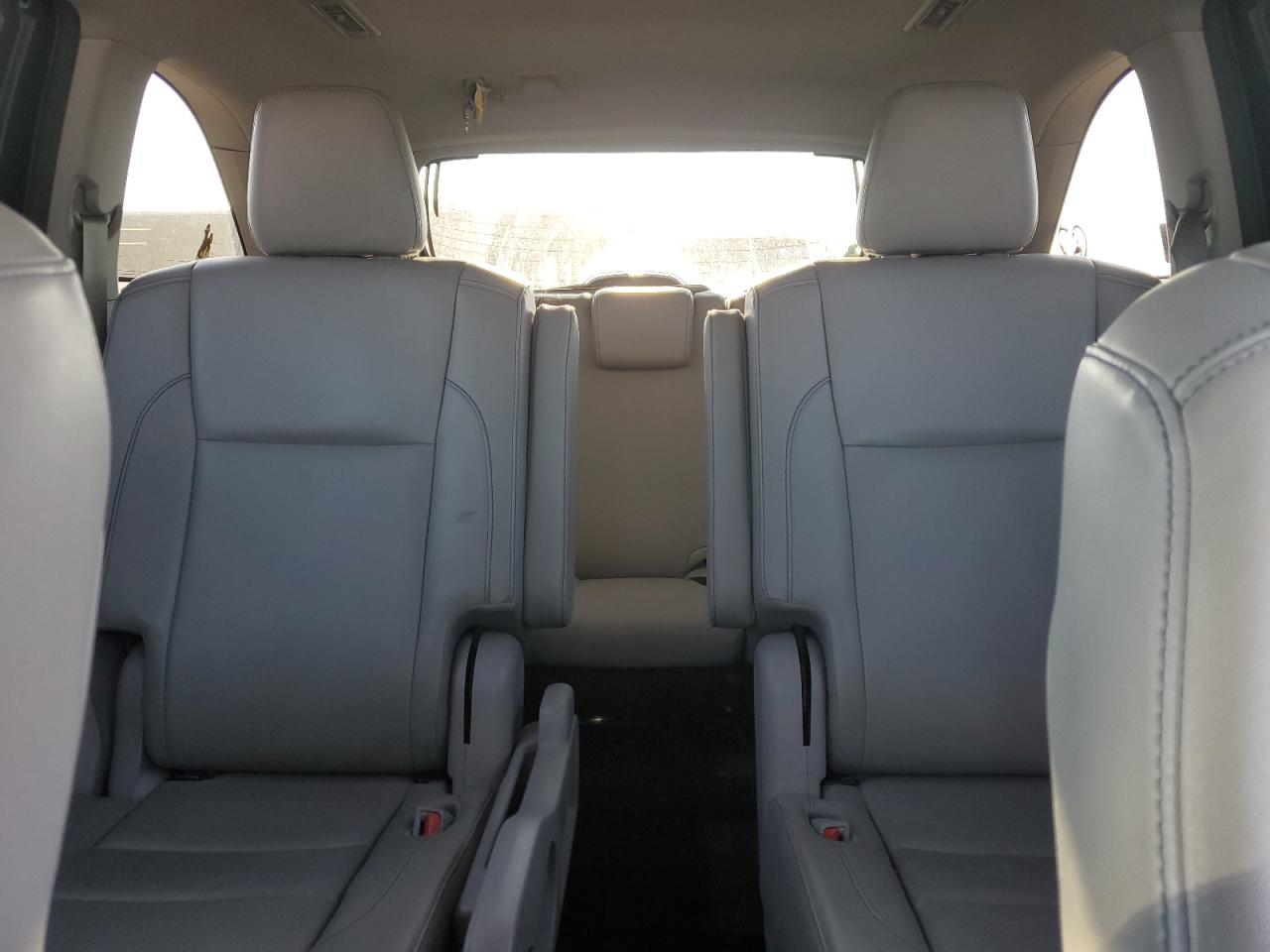 2018 Toyota Highlander Se VIN: 5TDJZRFH9JS545902 Lot: 70916675