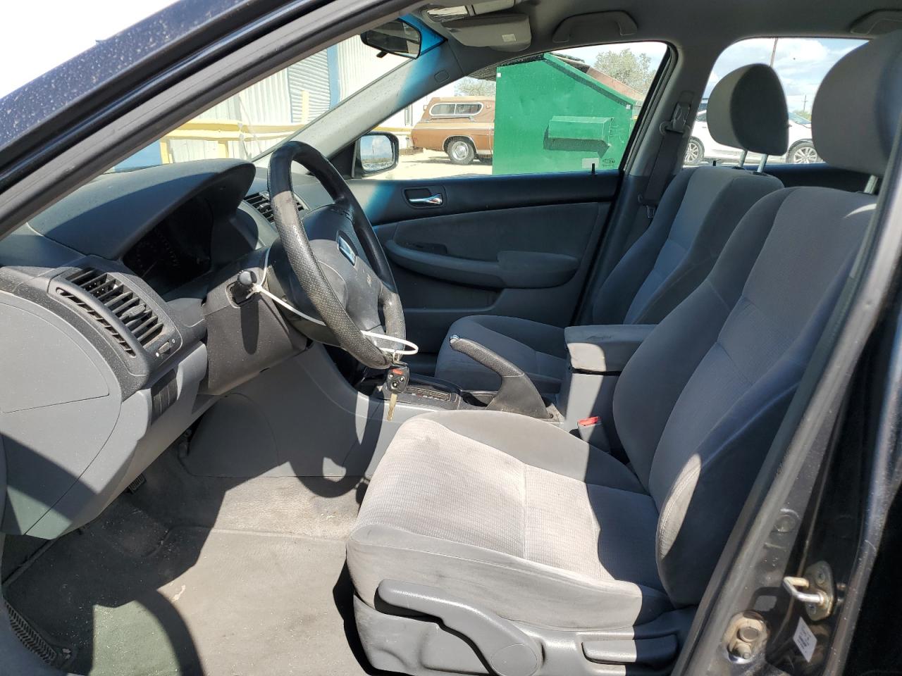 2005 Honda Accord Lx VIN: 1HGCM56425A080980 Lot: 70935225