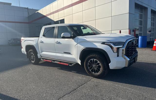  TOYOTA TUNDRA 2024 Biały