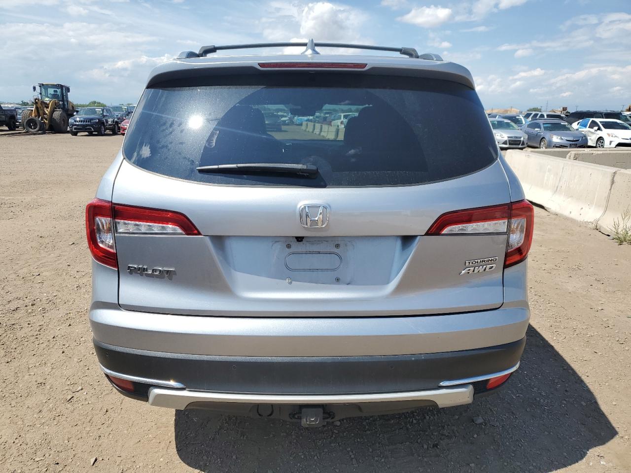 2019 Honda Pilot Touring VIN: 5FNYF6H94KB097070 Lot: 70765465