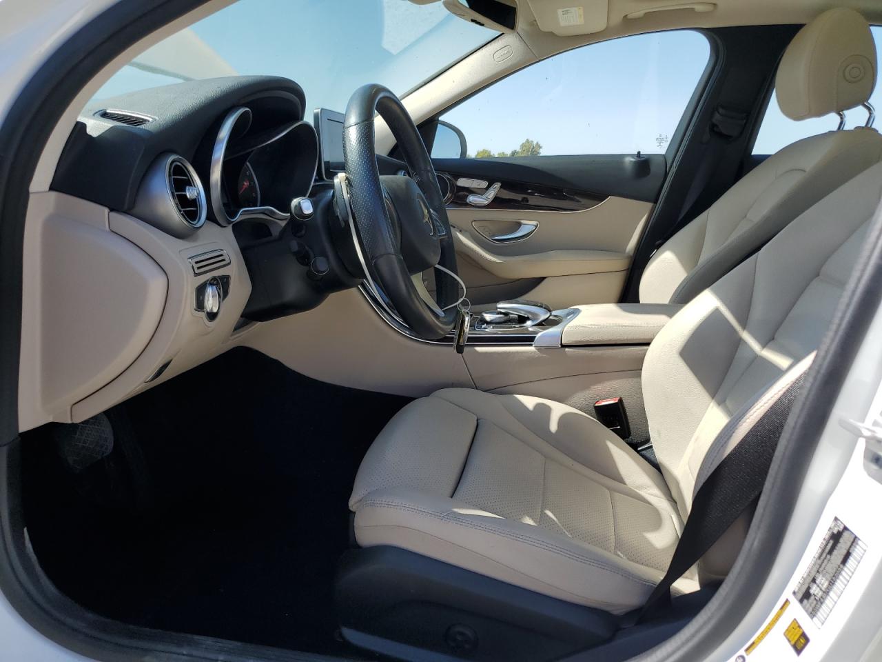 2016 Mercedes-Benz C 300 VIN: 55SWF4JB7GU152058 Lot: 70039205