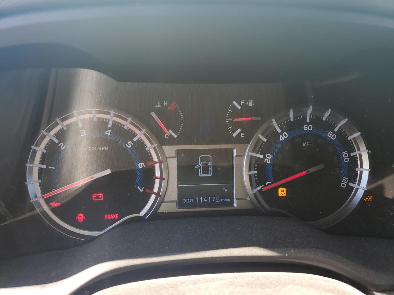 2019 Toyota 4Runner Sr5/Sr5 Premium VIN: JTEBU5JR3K5707778 Lot: 70802235