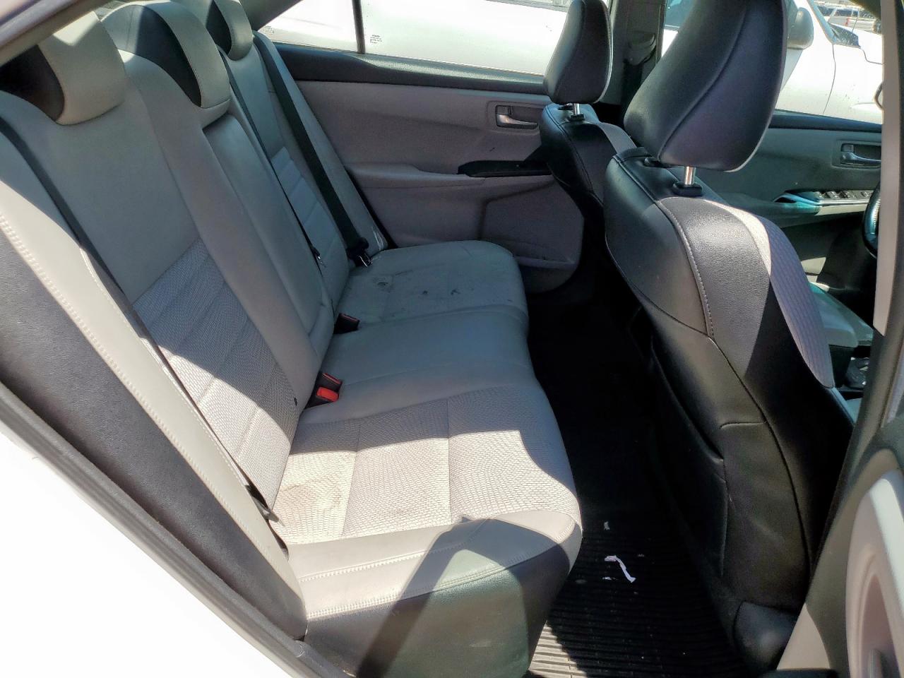 2016 Toyota Camry Le VIN: 4T1BF1FKXGU216605 Lot: 66048365