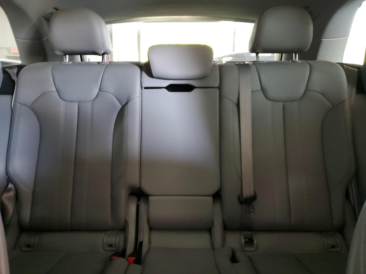 2018 Audi Q5 Premium Plus VIN: WA1BNAFY9J2220735 Lot: 67433325