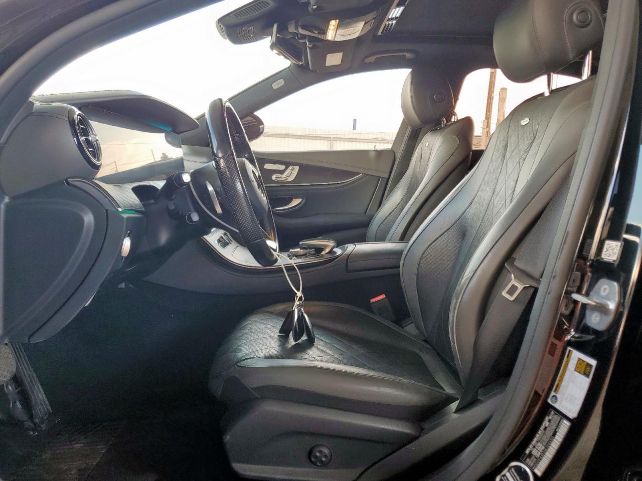 2018 Mercedes-Benz E 300 VIN: WDDZF4JB3JA304650 Lot: 70490685