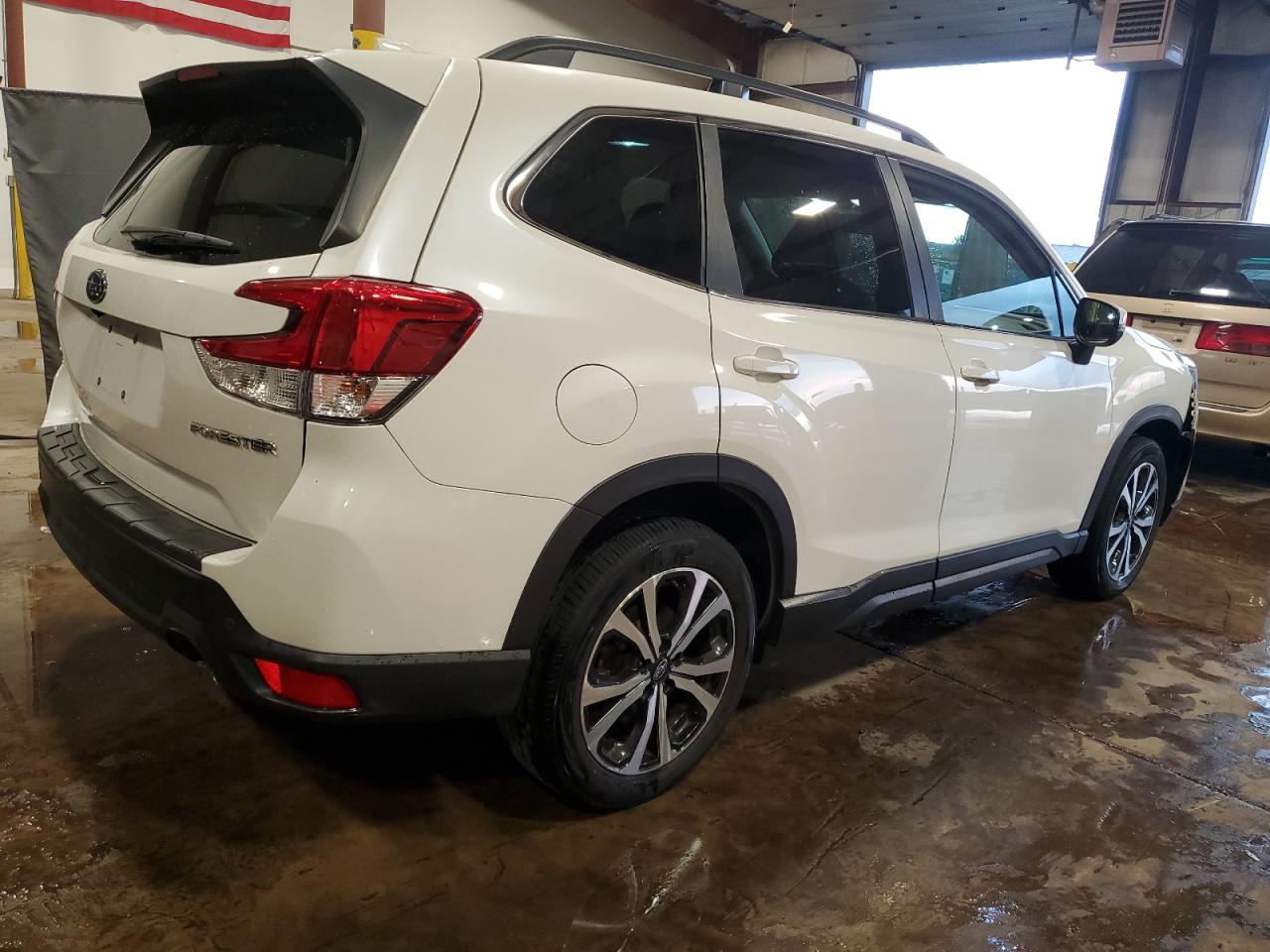 2021 Subaru Forester Limited white null gas JF2SKAUC5MH563891 photo #4