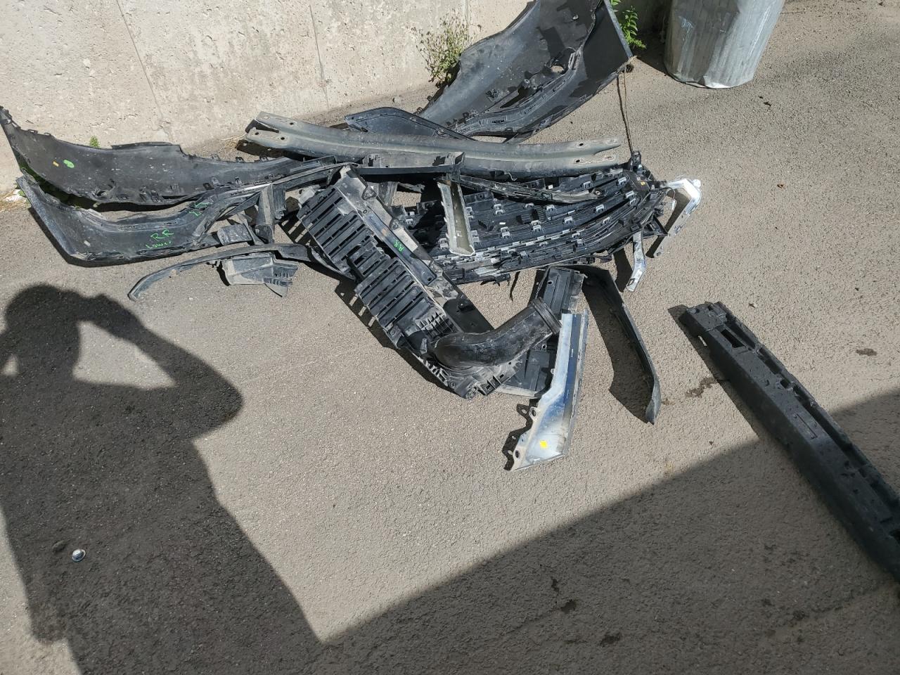 2017 GMC Acadia Denali VIN: 1GKKNXLS3HZ142757 Lot: 70103315