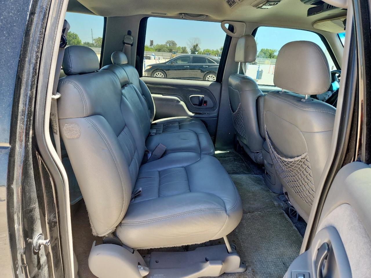 1999 GMC Suburban K1500 VIN: 3GKFK16R7XG543162 Lot: 70941665