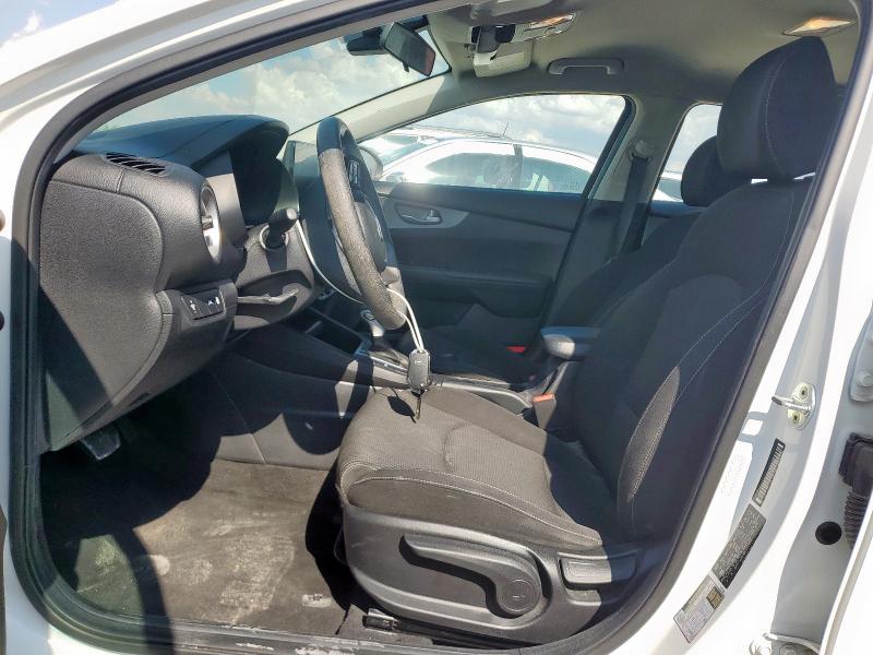  KIA FORTE 2021 Белы