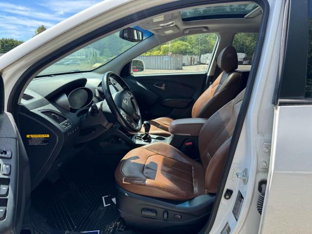 Parquets HYUNDAI TUCSON 2014 Biały