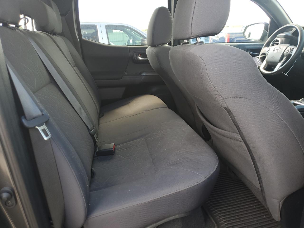 2018 Toyota Tacoma Double Cab VIN: 3TMCZ5AN5JM164501 Lot: 69849605