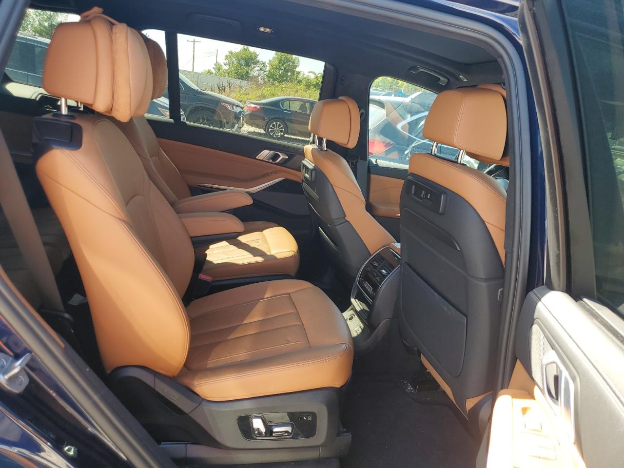 2021 BMW X7 xDrive40I VIN: 5UXCW2C06M9H09425 Lot: 69737695