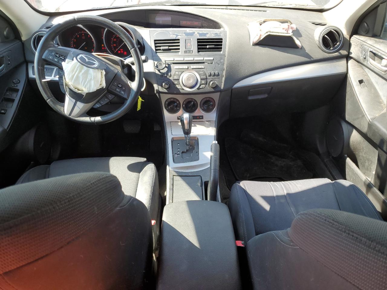 2010 Mazda 3 S VIN: JM1BL1S63A1219117 Lot: 69854575