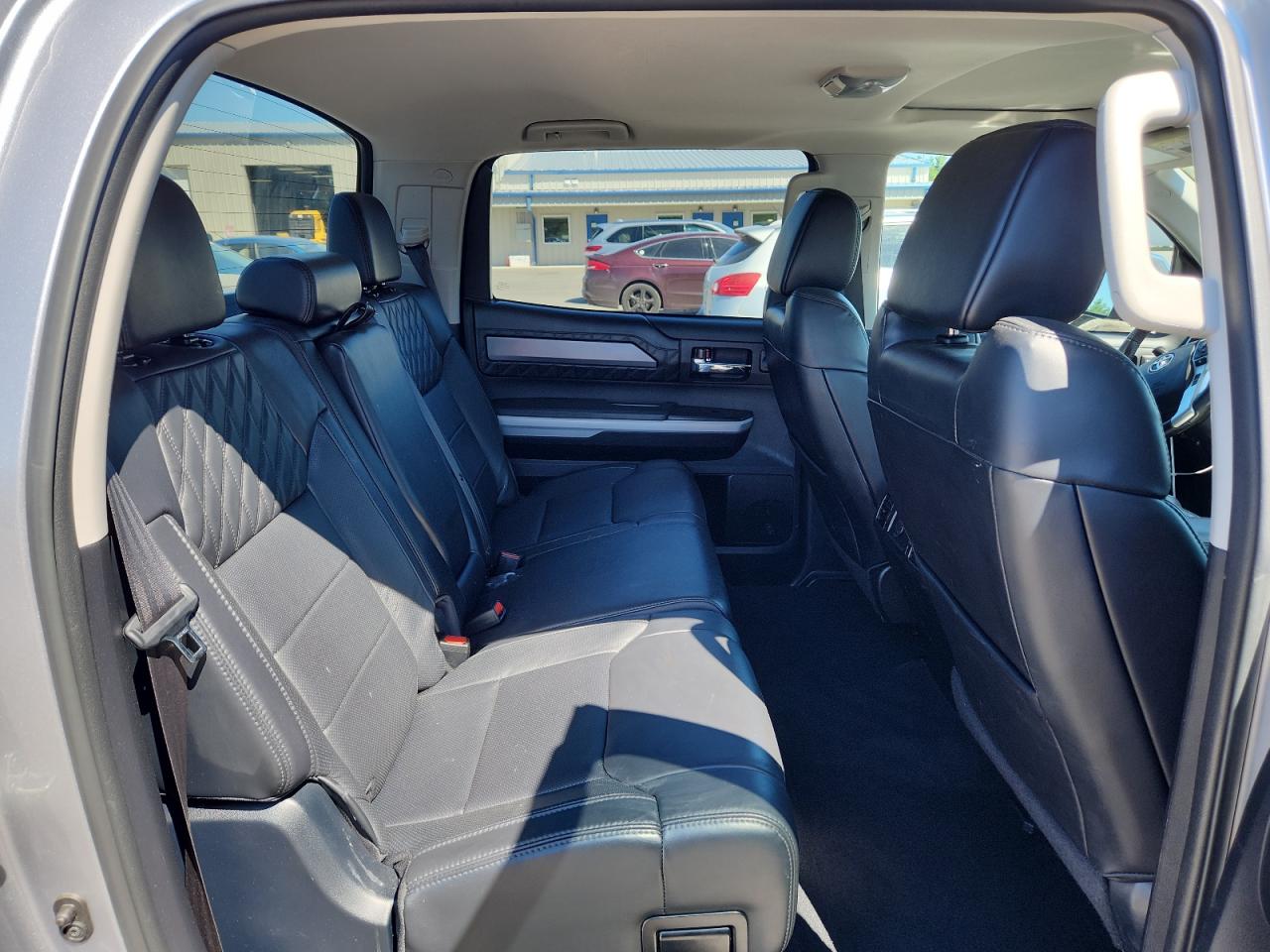 2018 Toyota Tundra Crewmax 1794 VIN: 5TFAY5F11JX756116 Lot: 69848185