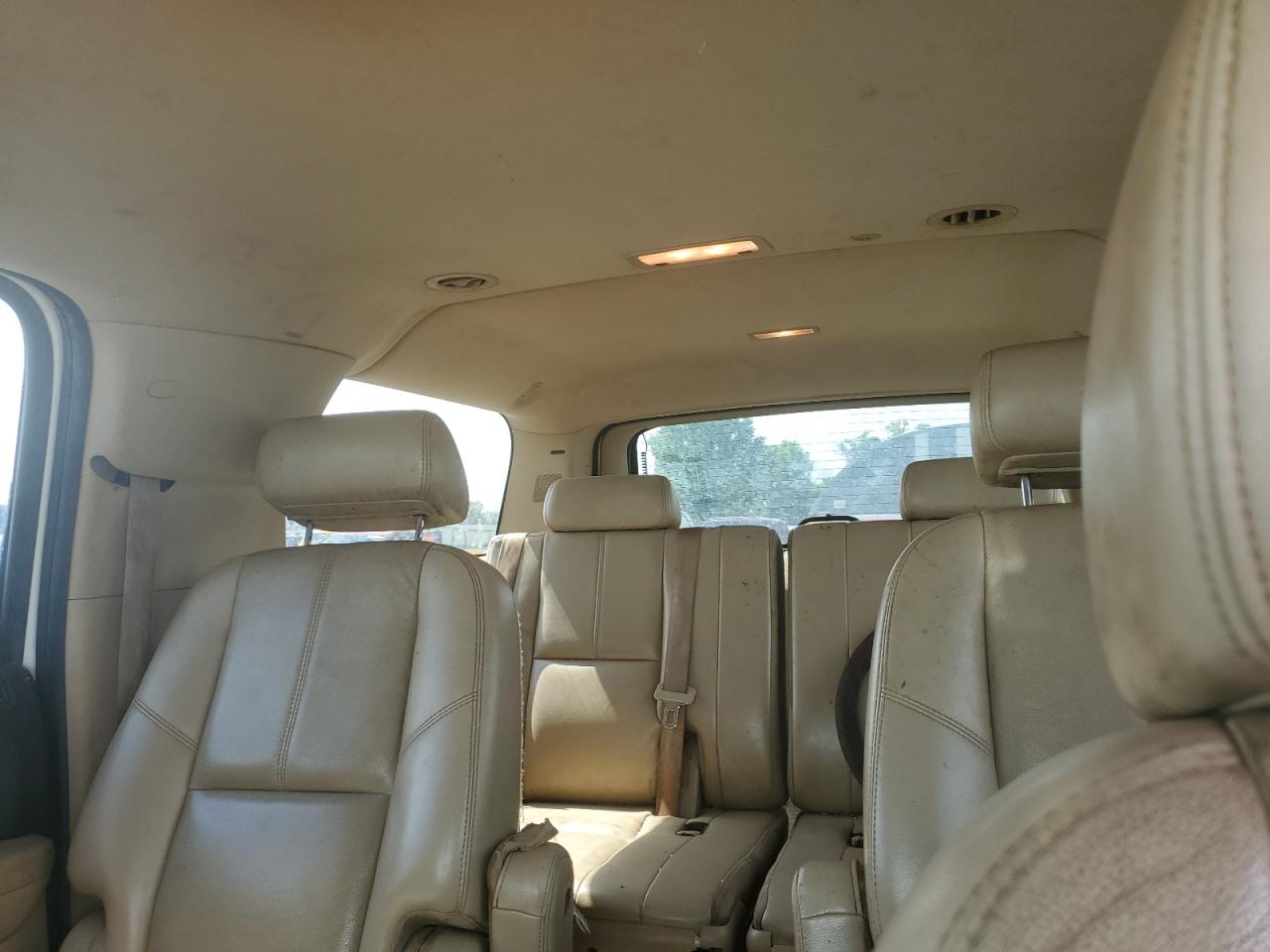 2007 Chevrolet Suburban K1500 VIN: 1GNFK163X7J206353 Lot: 67847255