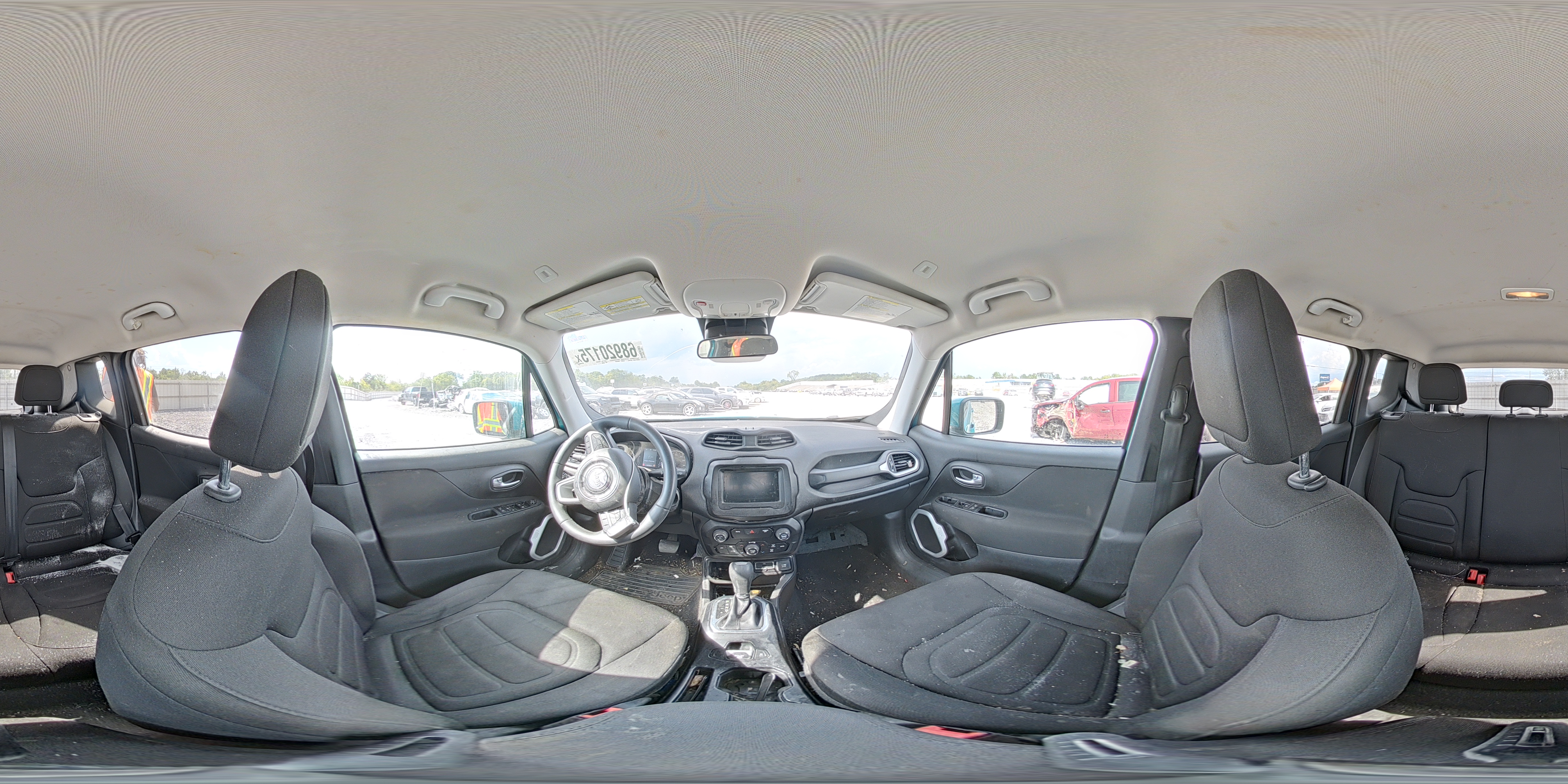 2020 Jeep Renegade Latitude VIN: ZACNJABB2LPL86956 Lot: 68920175