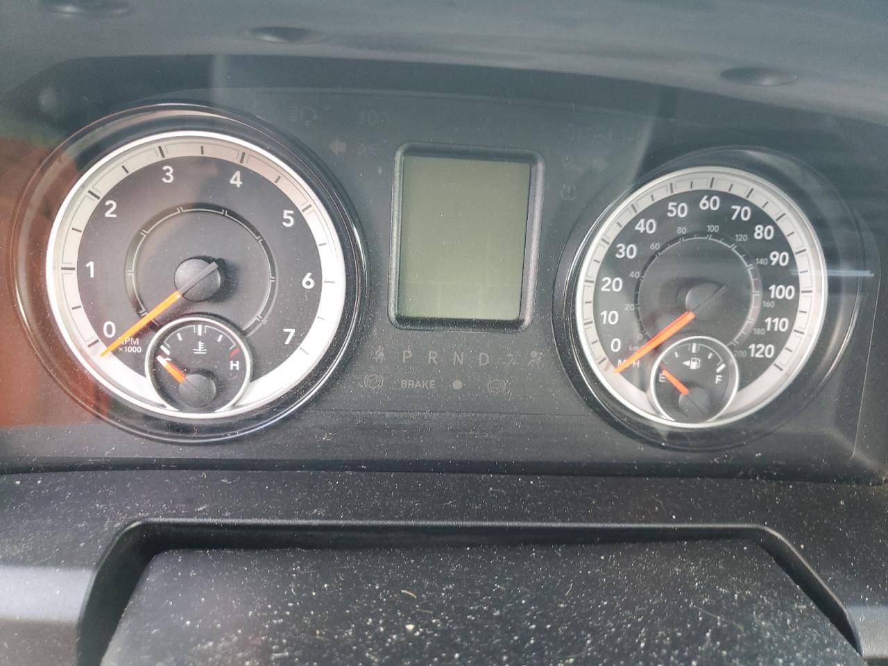 2017 Ram 1500 St VIN: 3C6RR7KTXHG708509 Lot: 70700145