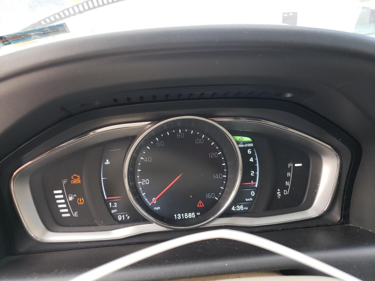 2016 Volvo Xc60 T5 Premier VIN: YV440MDK6G2799766 Lot: 67382975