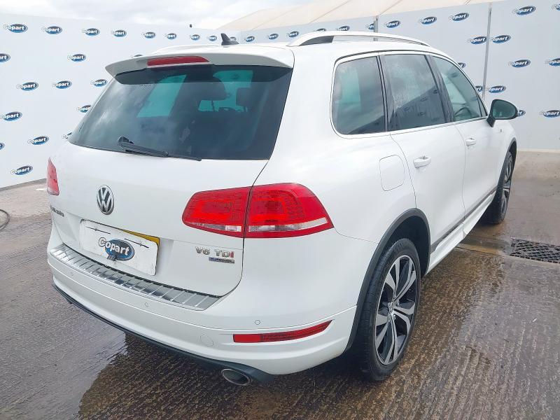 2014 VOLKSWAGEN TOUAREG V6
