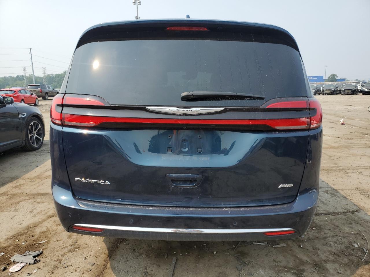 2022 Chrysler Pacifica Touring L VIN: 2C4RC3BG2NR164406 Lot: 67376405