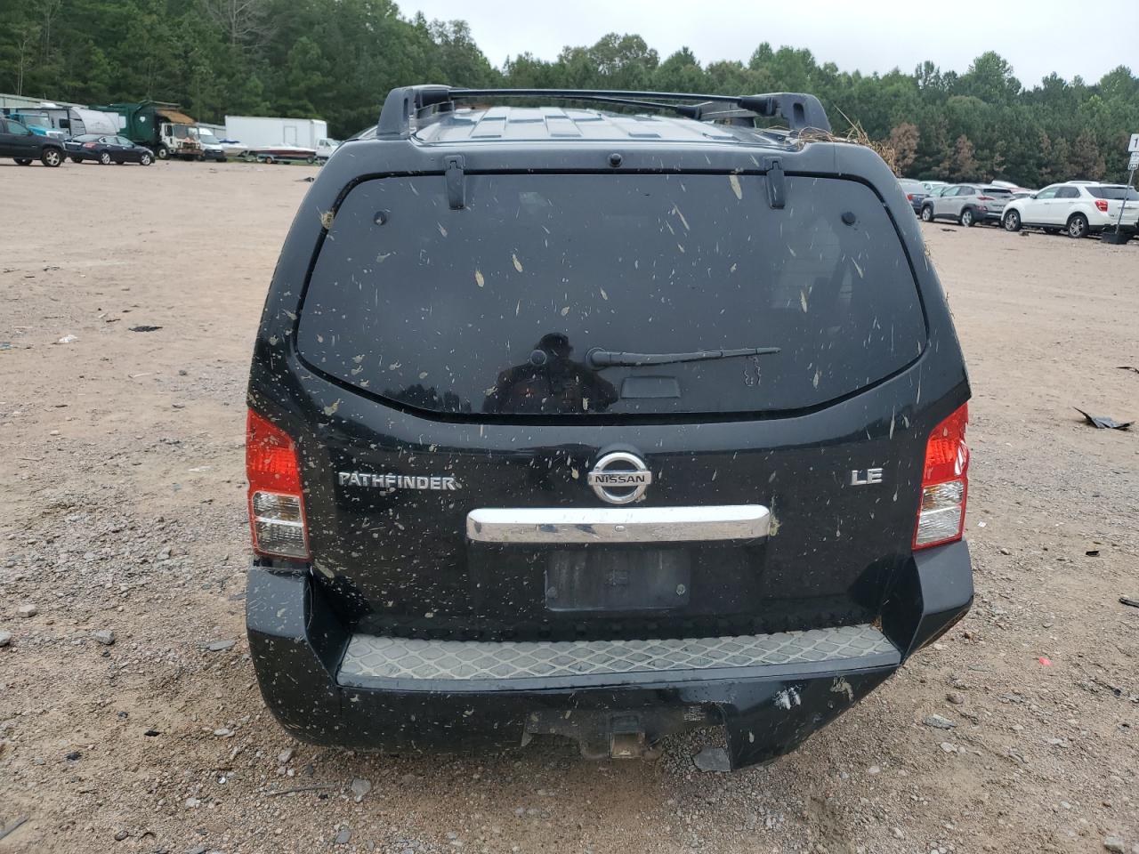 2011 Nissan Pathfinder Le VIN: 5N1BR1NB8BC617626 Lot: 69265475