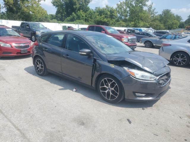  FORD FOCUS 2017 Серый