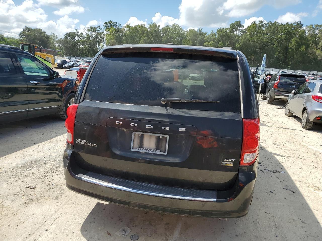 2019 Dodge Grand Caravan Sxt VIN: 2C4RDGCG9KR752978 Lot: 68913505