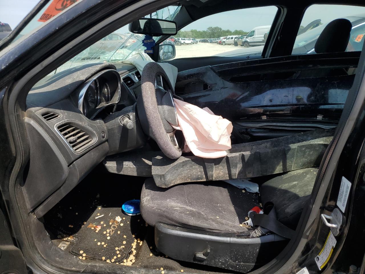 2012 Chrysler 200 Limited VIN: 1C3CCBCB7CN207770 Lot: 68632455