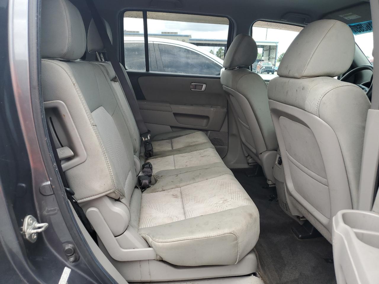 2012 Honda Pilot Lx VIN: 5FNYF3H27CB009809 Lot: 81055135