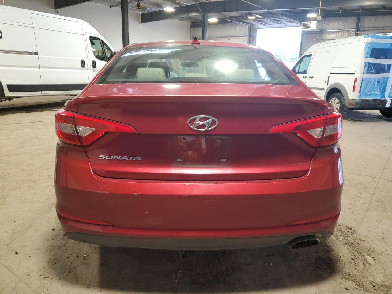 2015 Hyundai Sonata Se VIN: 5NPE24AFXFH095947 Lot: 84903345