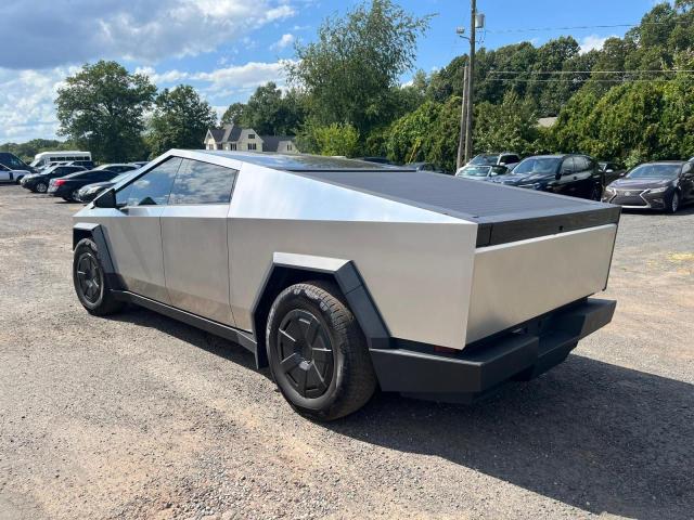 2024 TESLA CYBERTRUCK