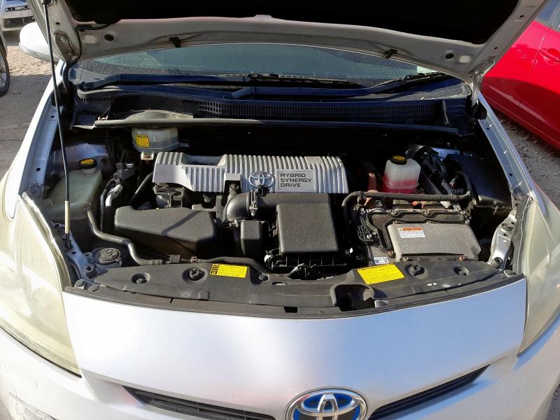2012 TOYOTA PRIUS HYBRID 