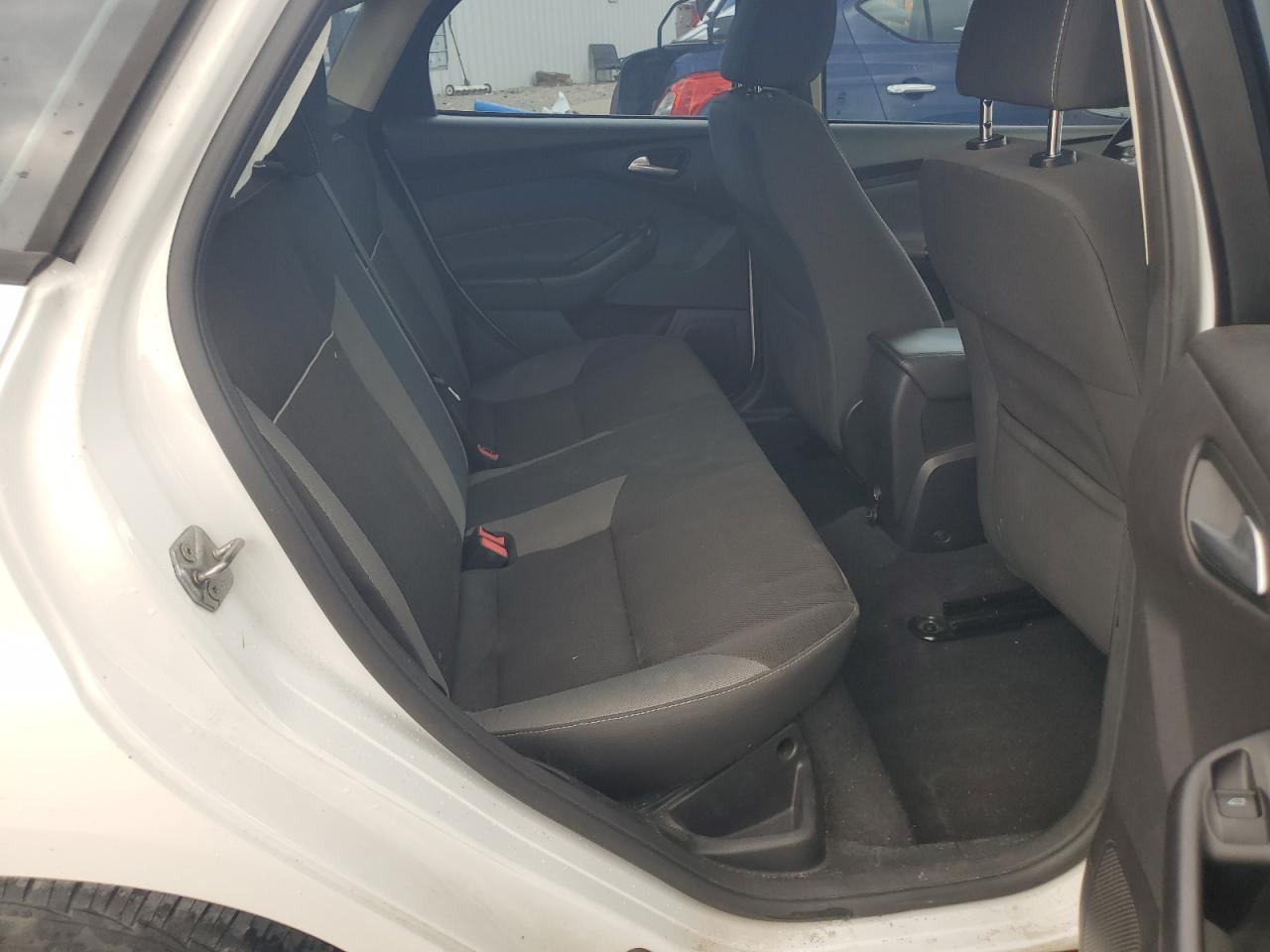 2014 Ford Focus Se VIN: 1FADP3F28EL223132 Lot: 70185845
