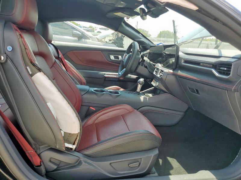  FORD MUSTANG 2024 Черный