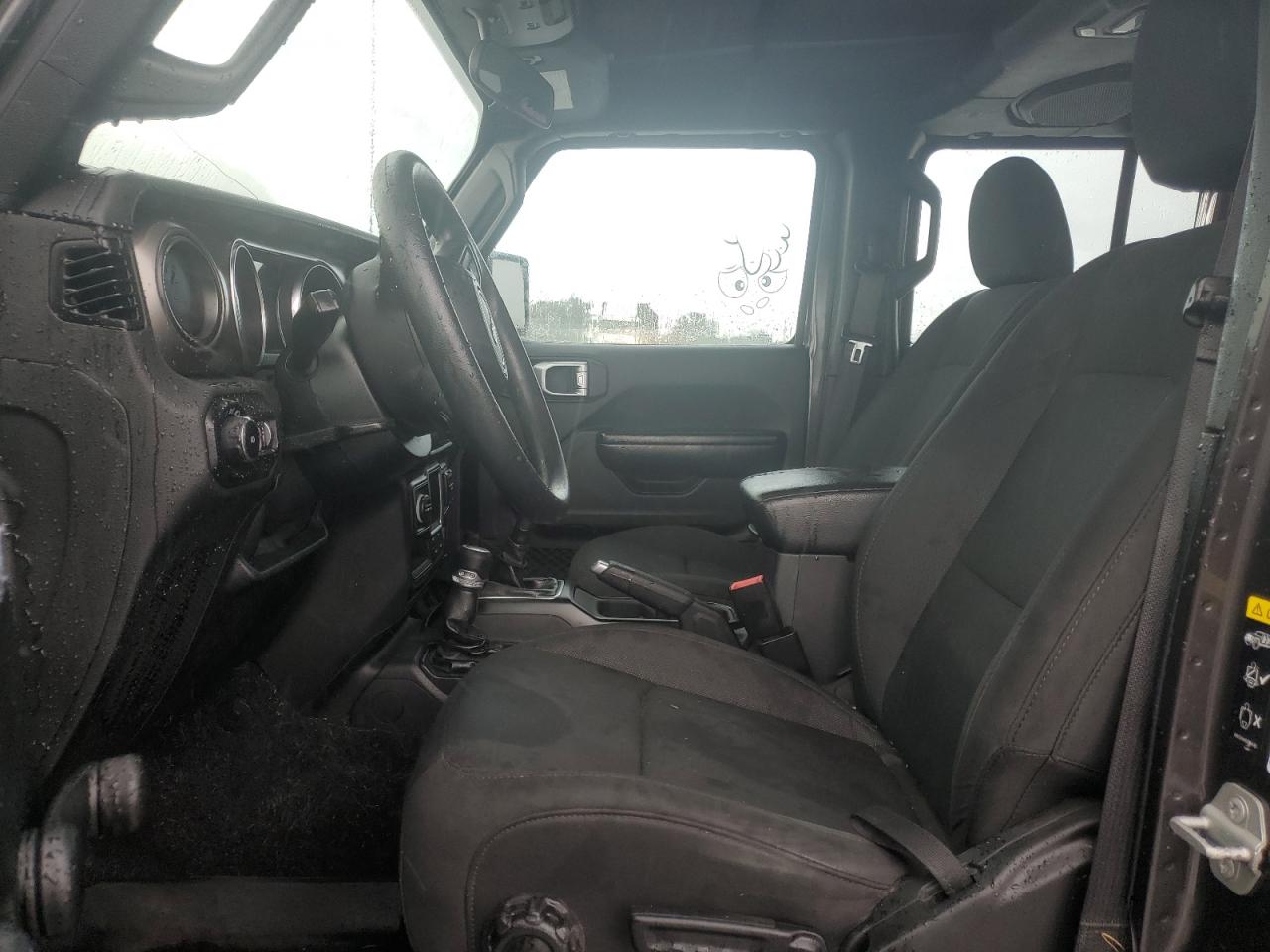 2020 Jeep Wrangler Unlimited Sport VIN: 1C4HJXDGXLW271035 Lot: 70529845