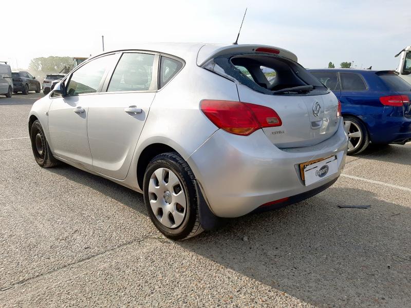 2010 VAUXHALL ASTRA EXCLUSIV