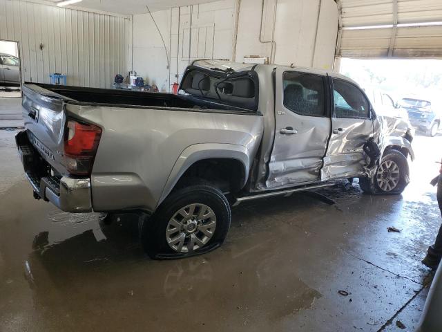  TOYOTA TACOMA 2018 Серебристый