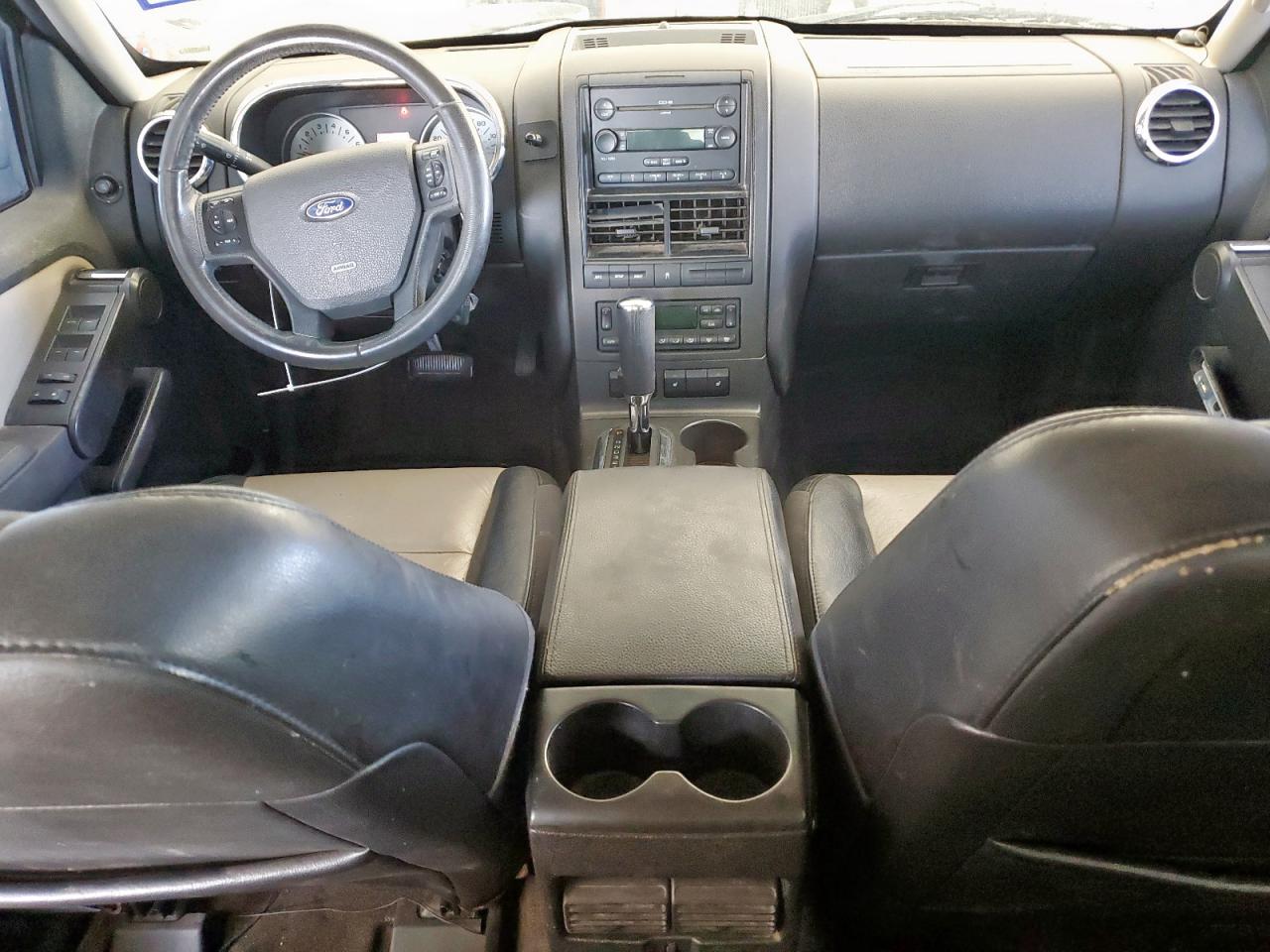 2007 Ford Explorer Sport Trac Limited VIN: 1FMEU338X7UA32689 Lot: 69937395