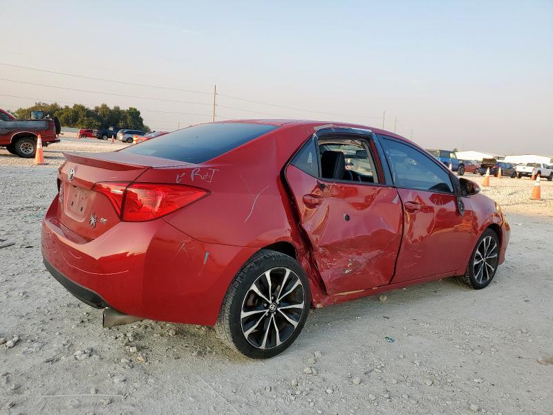  TOYOTA COROLLA 2017 Красный