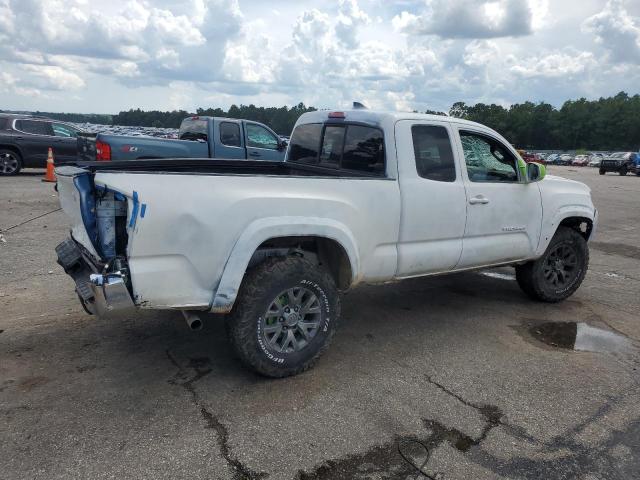  TOYOTA TACOMA 2016 Белы