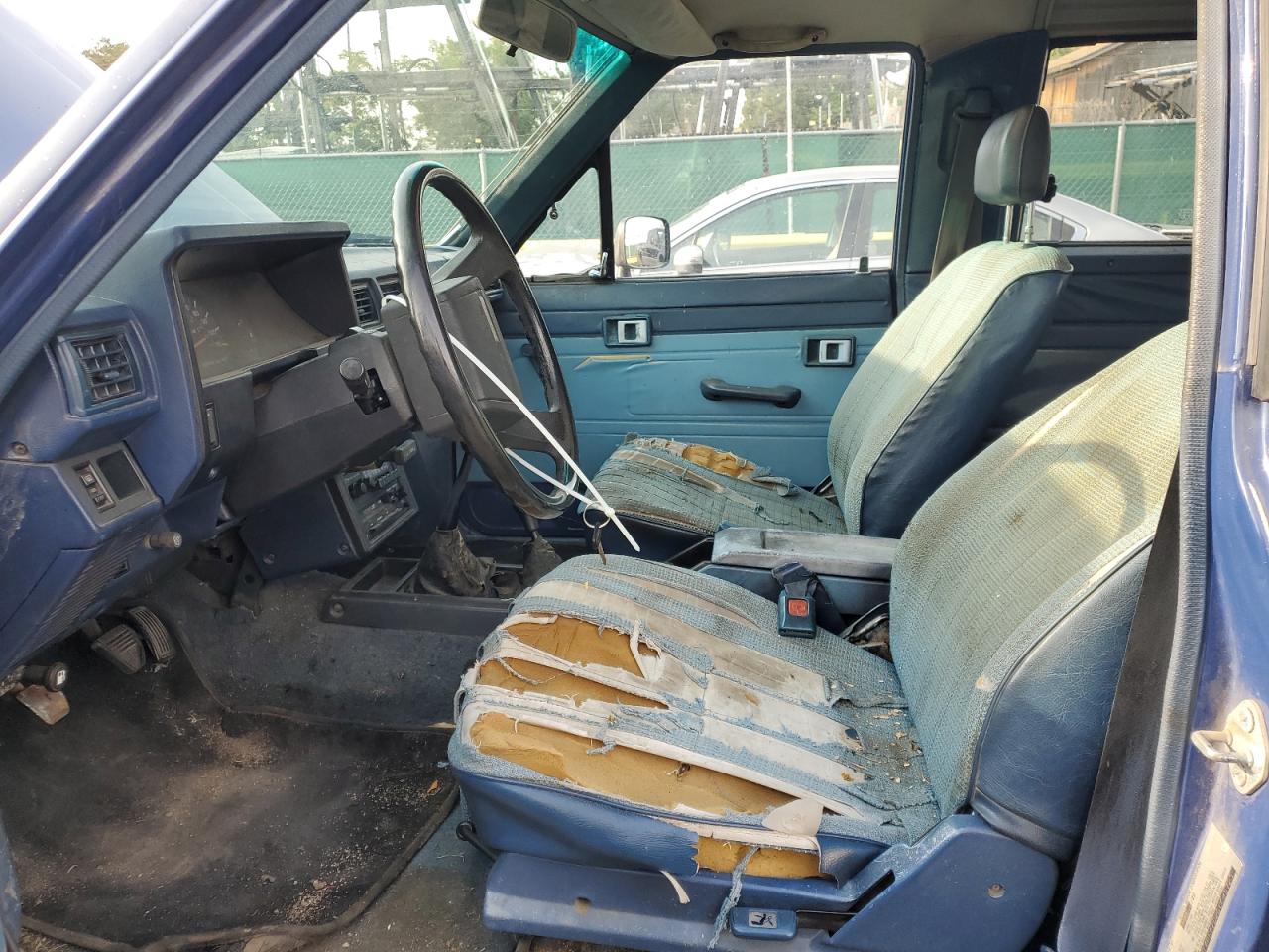 1986 Toyota 4Runner Rn60 VIN: JT4RN62D2G0045723 Lot: 68226175